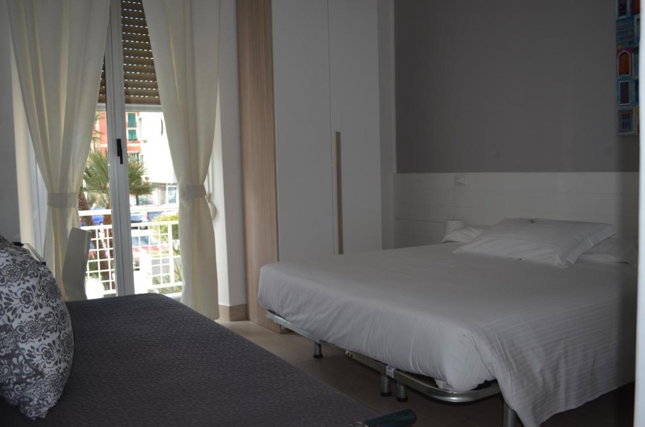 Hotel Spot Varazze Esterno foto